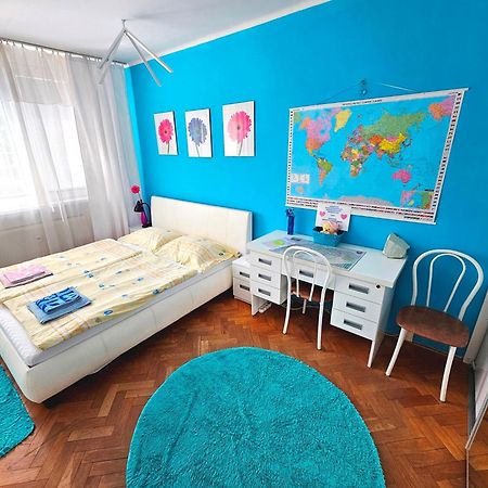Cozy Blue Apartment Пряшів Екстер'єр фото