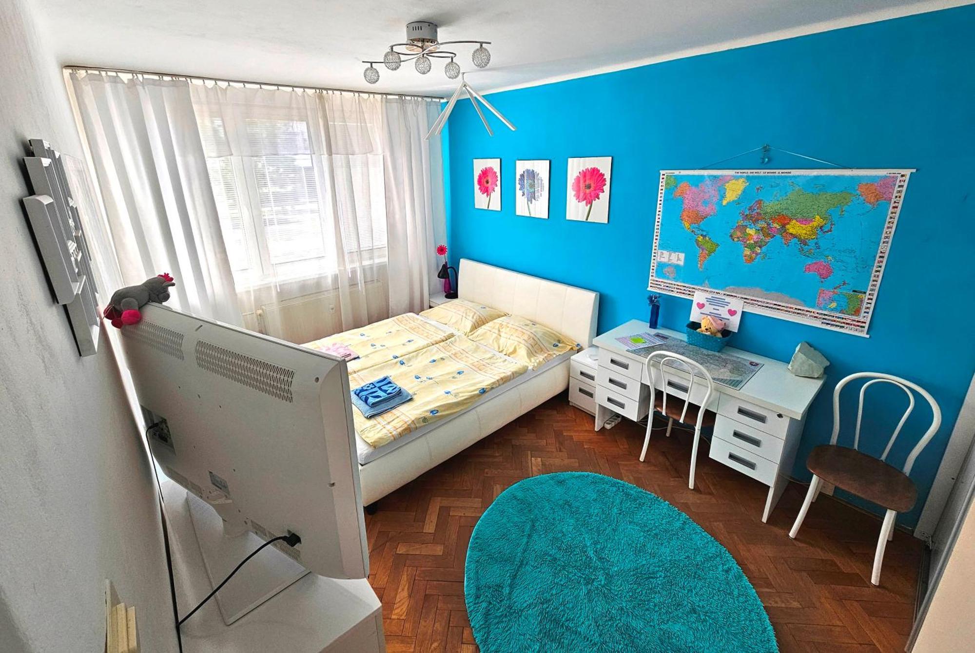 Cozy Blue Apartment Пряшів Екстер'єр фото